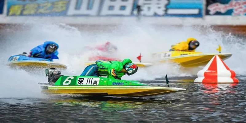 ca-cuoc-dua-thuyen-2